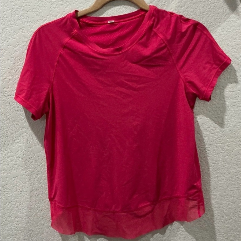 LULULEMON Quick Pace Short Sleeve Shirt Top Open Back Fuchsia Pink Mesh Size 6